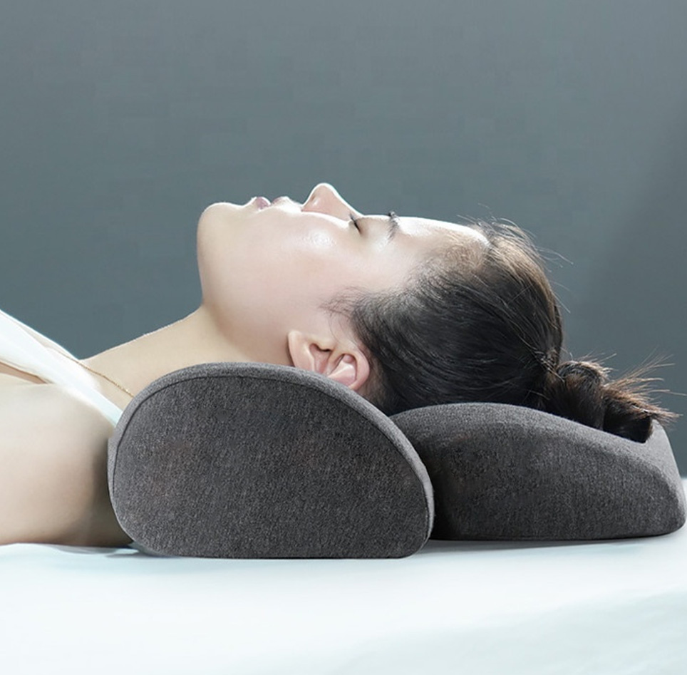 কোন মেমরি ফোম বালিশের আকার আপনার সন্তানের জন্য আদর্শ